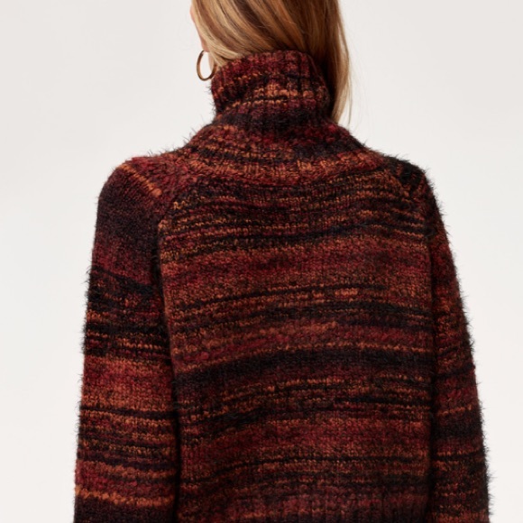 Babaton Titus Sweater - Picture 6 of 7